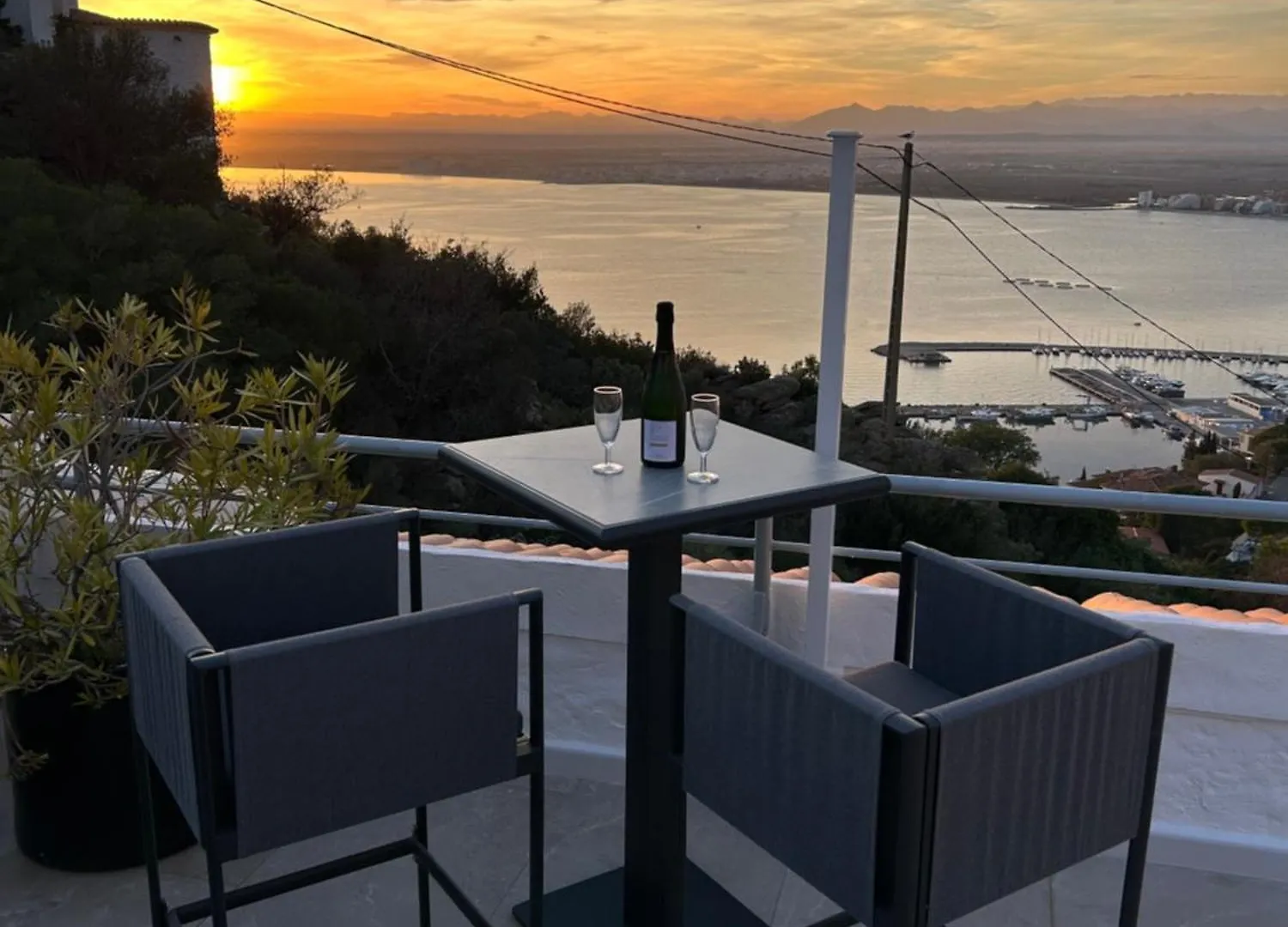 Appartement Duplex Rosas Avec Terrasse Magnifique Jacuzzi Vue Mer Spain