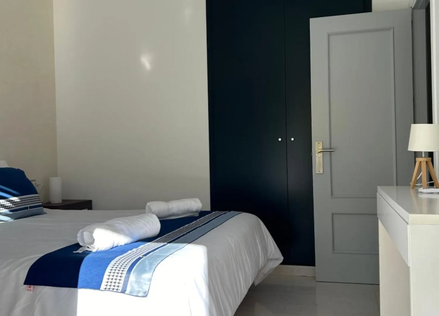 Appartement Duplex Rosas Avec Terrasse Magnifique Jacuzzi Vue Mer Apartment Roses