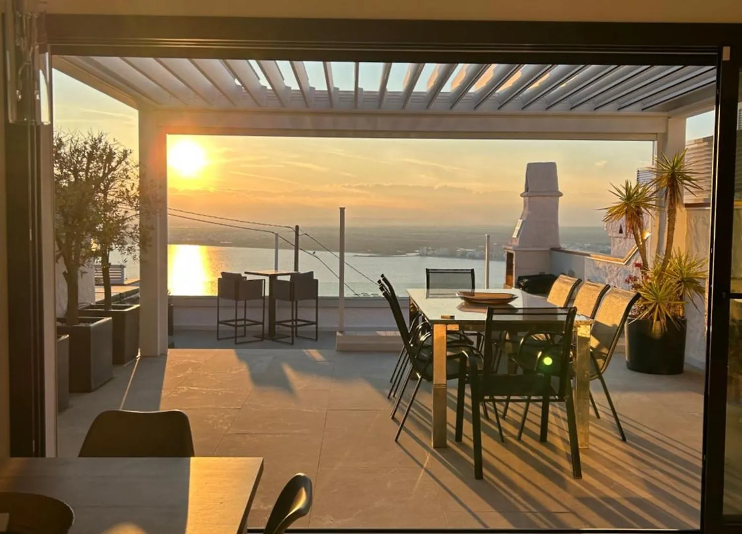 Appartement Duplex Rosas Avec Terrasse Magnifique Jacuzzi Vue Mer Apartment Roses