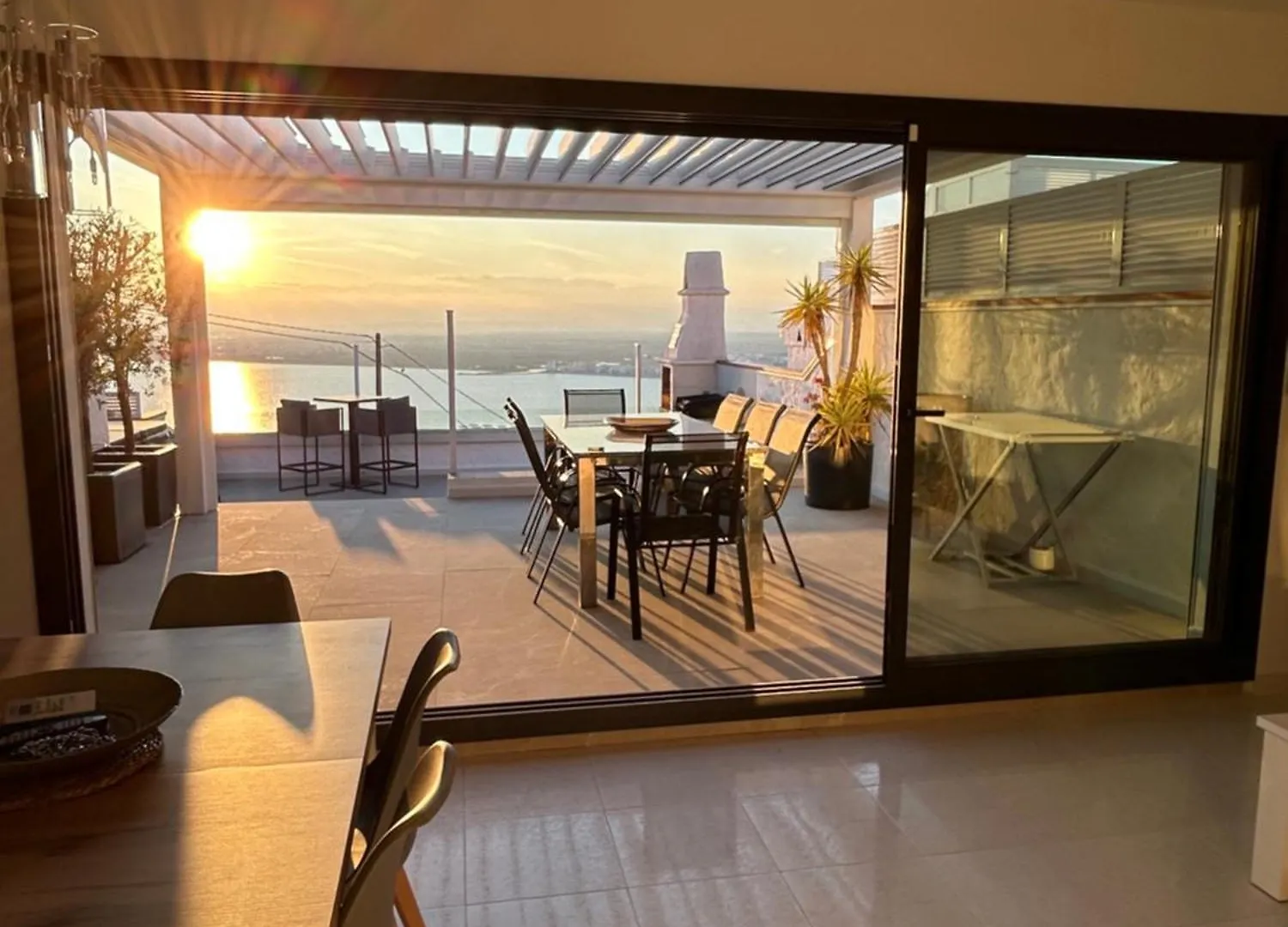 Appartement Duplex Rosas Avec Terrasse Magnifique Jacuzzi Vue Mer Apartment